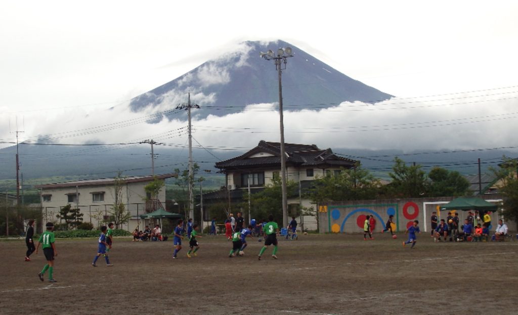 第31回友好都市少年サッカー連盟招待大会　IN忍野村に出場